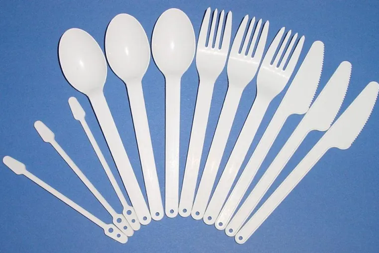 Bild: Kompostierbares und hitzebeständiges Spritzgussmaterial aus Cellulose