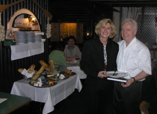 Bild: Erfolgreiche Eröffnung des Speiselokals \"Post\" in Pfungstadt