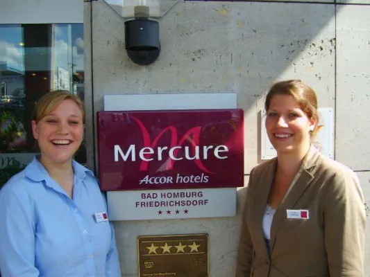 Bild: Erster und dritter Platz bei den Auszubildenden-Meisterschaften Hochtaunuskreis