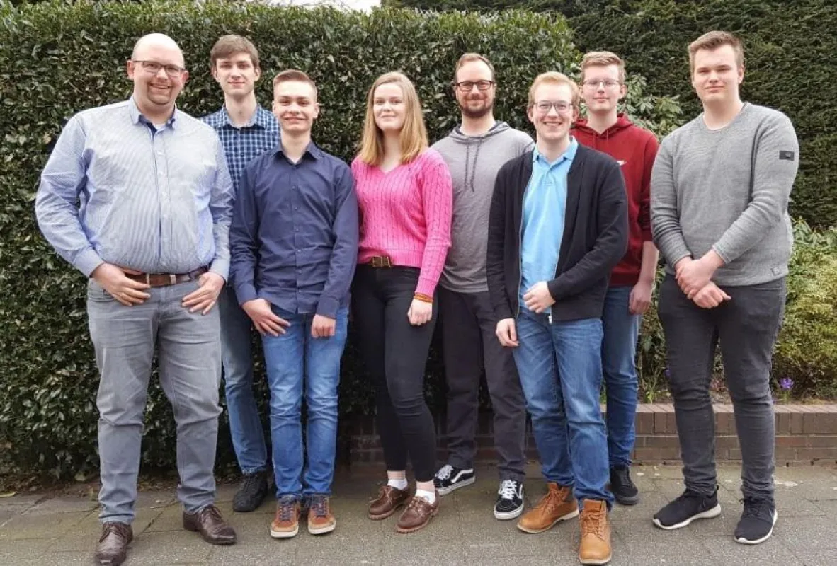 Erstes Foto des neu gewählten JuLi-Vorstands