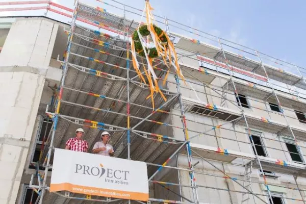Bild: PROJECT Immobilien feiert erstes Richtfest in München für 109 Eigentumswohnungen im Gottfried Keller Carré