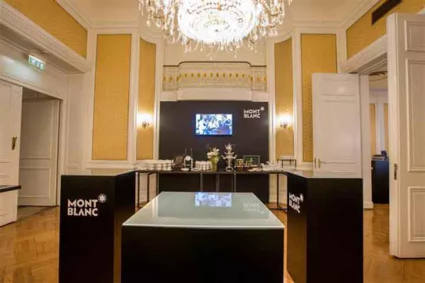 Bild: NORDLITE inszenierte „Montblanc Black & White Week“ in Hamburg