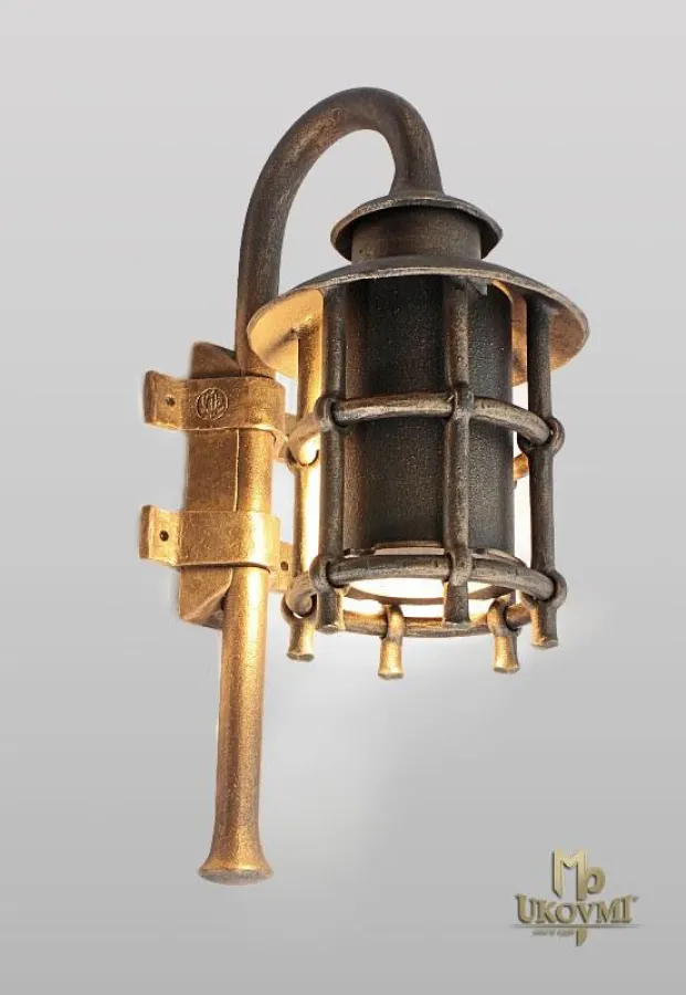 Handgeschmiedete Innenlampe Ukovmi Design Artkusntschmiede.de