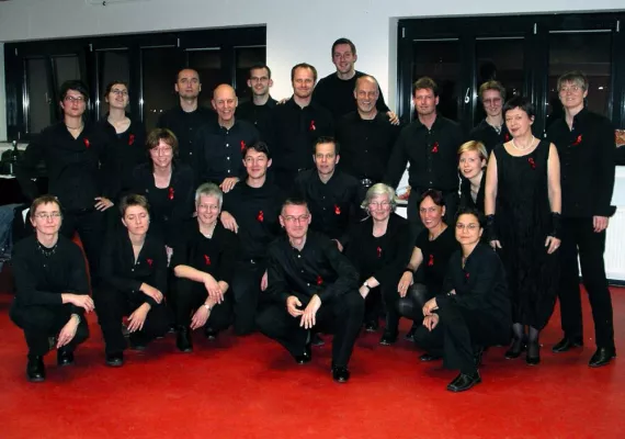 Der Chor canta:re lädt zur Konzertreihe \"Sommerlied - ein romantischer Chorsalon mit canta:re und Gästen\" Bild: Der Chor canta:re lädt zur Konzertreihe \"Sommerlied - ein romantischer Chorsalon mit canta:re und Gästen\"