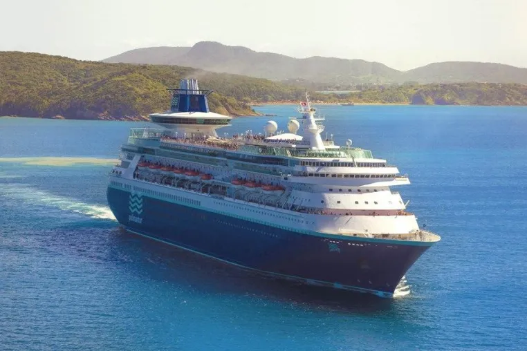 Bild: Pullmantur präsentiert Kreuzfahrtenkatalog – All-inclusive-Konzept trifft auf spanische Lebensart