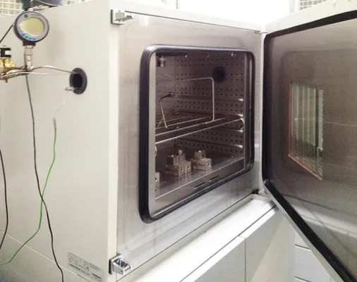 Forschung mit Wasserstoff: KIWA setzt auf Klimaschränke von BINDER Bild: Forschung mit Wasserstoff: KIWA setzt auf Klimaschränke von BINDER