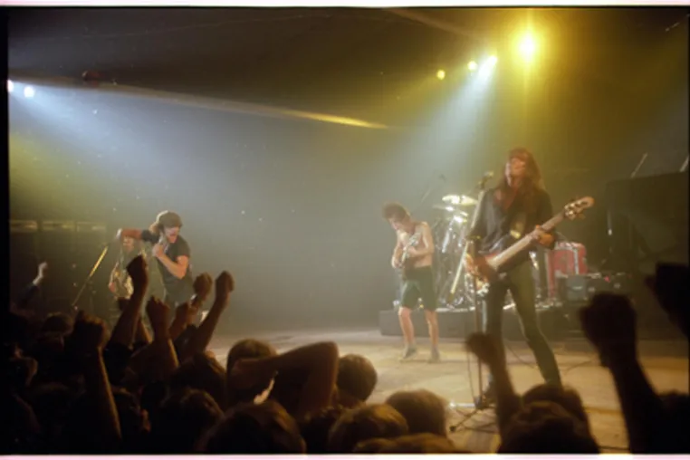 AC/DC - Zeitzeuge Bruno Stettler Bild: AC/DC - Zeitzeuge Bruno Stettler