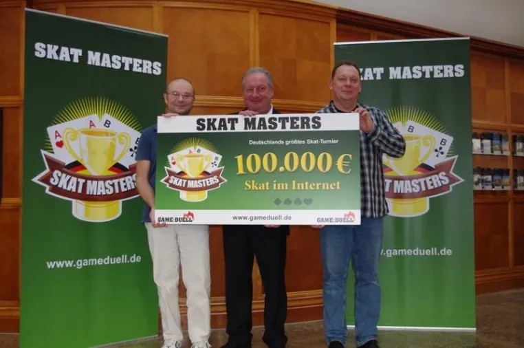 Detlef Plewnia ist der Sieger des weltweit größten Skatturniers, den GameDuell Skat Masters Bild: Detlef Plewnia ist der Sieger des weltweit größten Skatturniers, den GameDuell Skat Masters