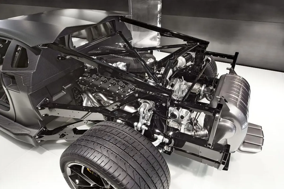 MKT AG baut Exponat für Lamborghini