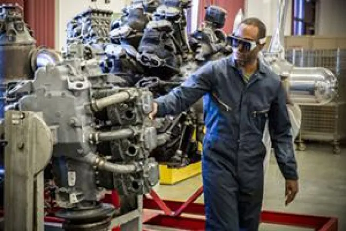 Bild: Ubimax und DAQRI geben Partnerschaft bekannt