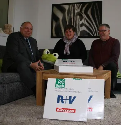 Bild: Carrera-Bahnen für das Vinzenzwerk Handorf