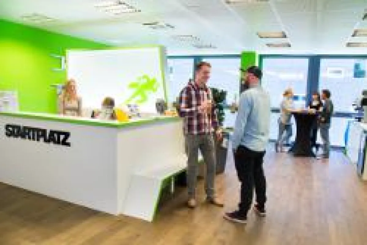 Zurich eröffnet Büro im Kölner STARTPLATZ