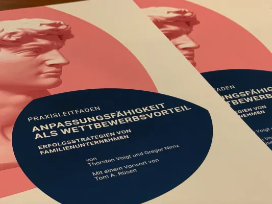 Bild: Was wir von Familienunternehmen lernen können: Ein Praxisleitfaden vom WIFU und BridgeBrain