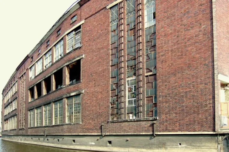 Bild: Tag des offenen Denkmals - Grenzläufte Treptow zeigt Mauerspuren im Gebäude der Kunstfabrik am Flutgraben
