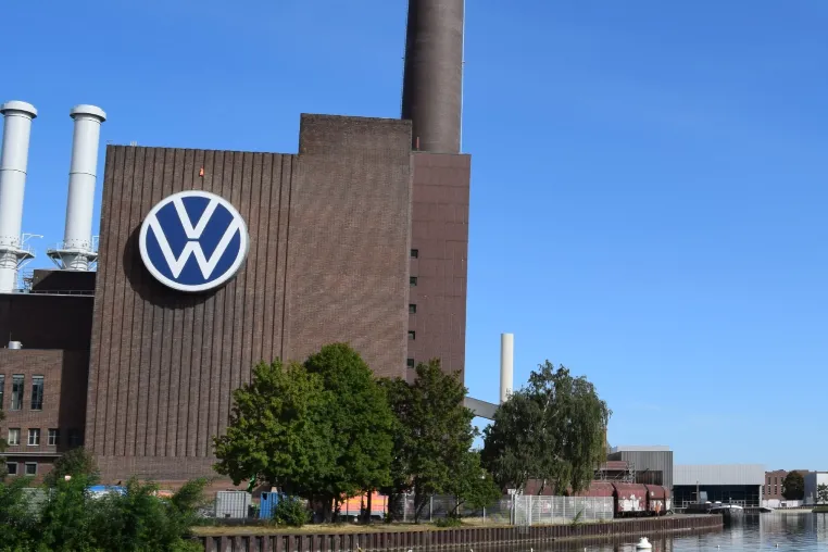 OLG Stuttgart: Schadensersatz im Abgasskandal trotz Verjährung Bild: OLG Stuttgart: Schadensersatz im Abgasskandal trotz Verjährung