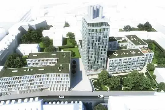 Bild: Stabübergabe im Münchner Immobilienprojekt The Seven