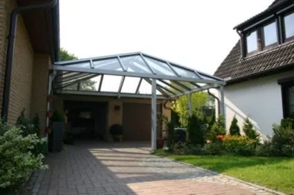 Bild: Schautag bei Stern – Wintergarten in Hatten mit Bildern von Janusz Duda