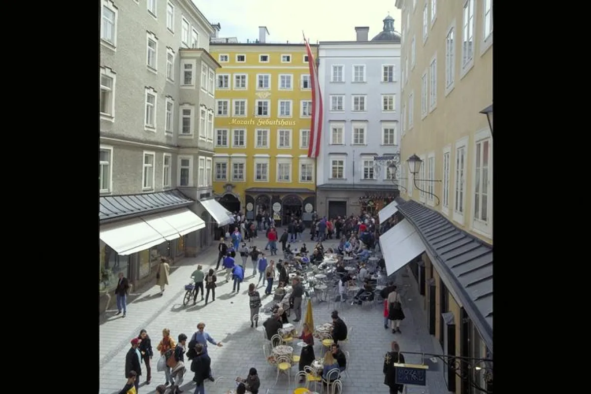 Salzburg Mozarts Geburtshaus in der Getreidegasse - TSG