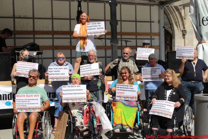 Bild: Behindertenprotest - Demonstration in München 