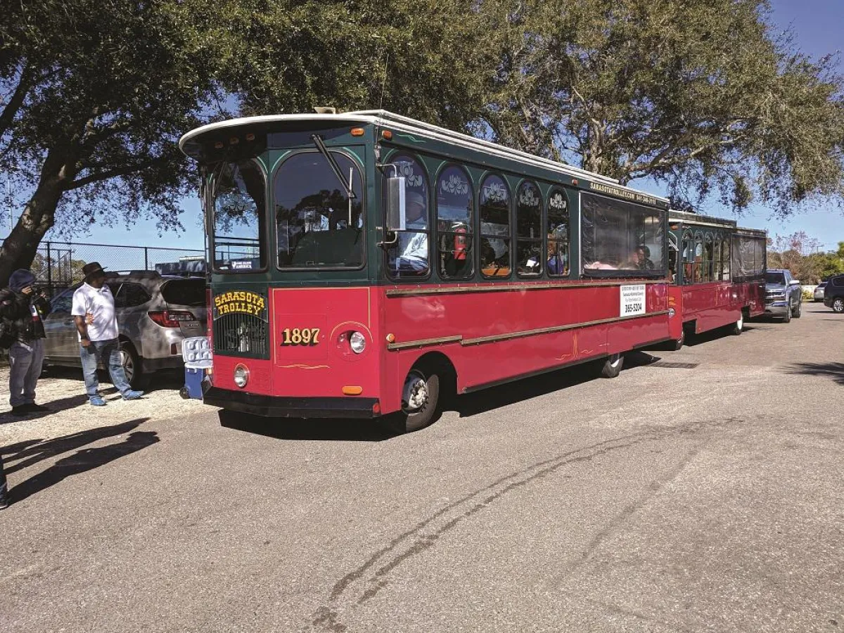 Newtown Alive Trolley Tour © Visit Sarasota County