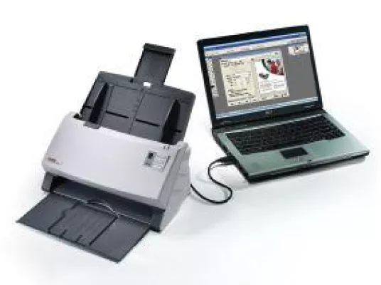Bild: Perfektes Dokumenten-Management mit der SmartOffice PS406-Serie und dem EasyScan 400 von Plustek