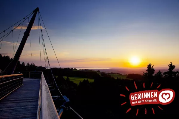 Bild: "Schweben auf Wolke 7" - skywalk allgäu mit romantischem Gewinnspiel zum Valentinstag
