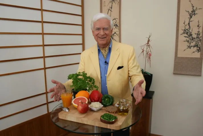 Vortrag "Fit in den Frühling" mit Prof. Bankhofer Bild: Vortrag "Fit in den Frühling" mit Prof. Bankhofer