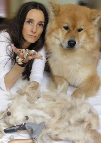 Wenn die Wolle von Hund und Katze Menschen schmückt Bild: Wenn die Wolle von Hund und Katze Menschen schmückt