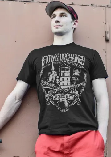 „Django Unchained“ fesselt Düsseldorf & inspiriert „Road Rodeo“ zu Hometown T-Shirts der besonderen Art Bild: „Django Unchained“ fesselt Düsseldorf & inspiriert „Road Rodeo“ zu Hometown T-Shirts der besonderen Art
