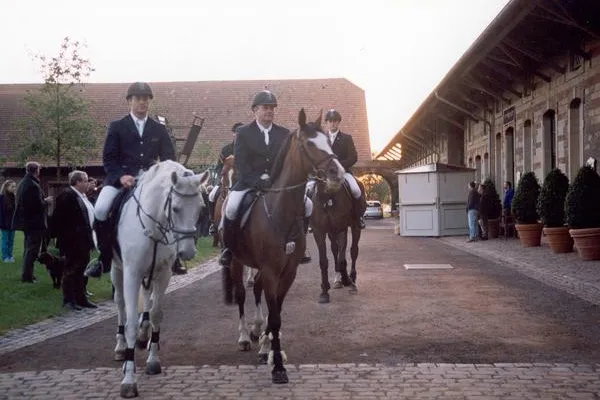 Bild: Traditioneller Linslertag mit Tiersegnung am Linslerhof