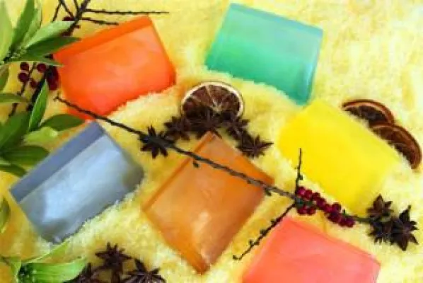 Bild: Liebevoll handgemachte Seifen, Haarseifen & Badebomben vom Seifenprinzen