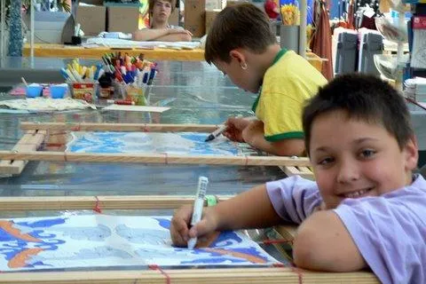 Bild: Unterhaltsames Ferienprogramm im Blautal-Center für Kinder und Erwachsene
