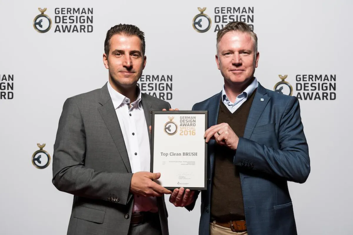 Die FUMA Hauszubehör GmbH und GEGGUS GmbH freuen sich über die Auszeichnung.