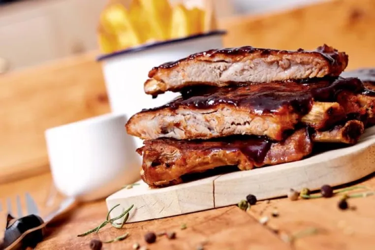 Bild: Bull’s Eye: Kraft Heinz Foodservice launcht den BBQ-Star im 12 Kilo-Großformat