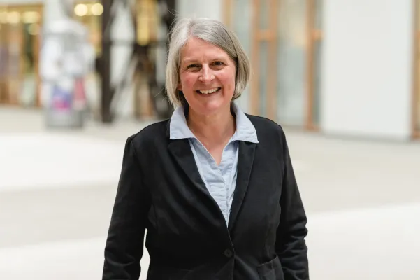 Professorin der Hochschule Osnabrück in Niedersachsens ersten Klimarat berufen Bild: Professorin der Hochschule Osnabrück in Niedersachsens ersten Klimarat berufen