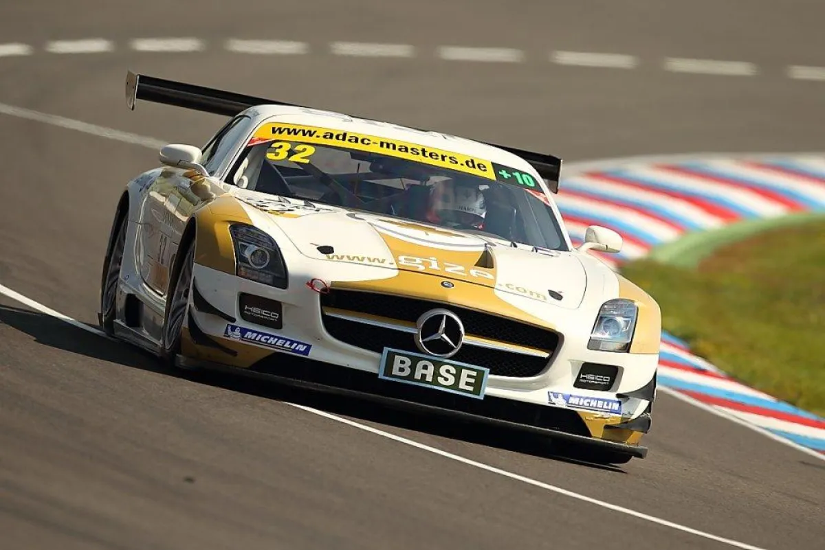 Gize-SLS mit Harald Proczyk und Dominik Baumann weiter auf Punkte-Kurs im ADAC GT Masters