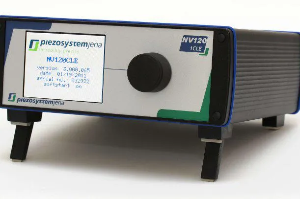 Bild: Piezo-Verstärker Serie NV120/1 und NV120/1 CLE für dynamische Anwendungen