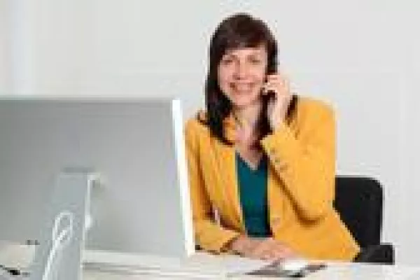 Bild: Mehr Sicherheit in der Telefonakquise gewinnen