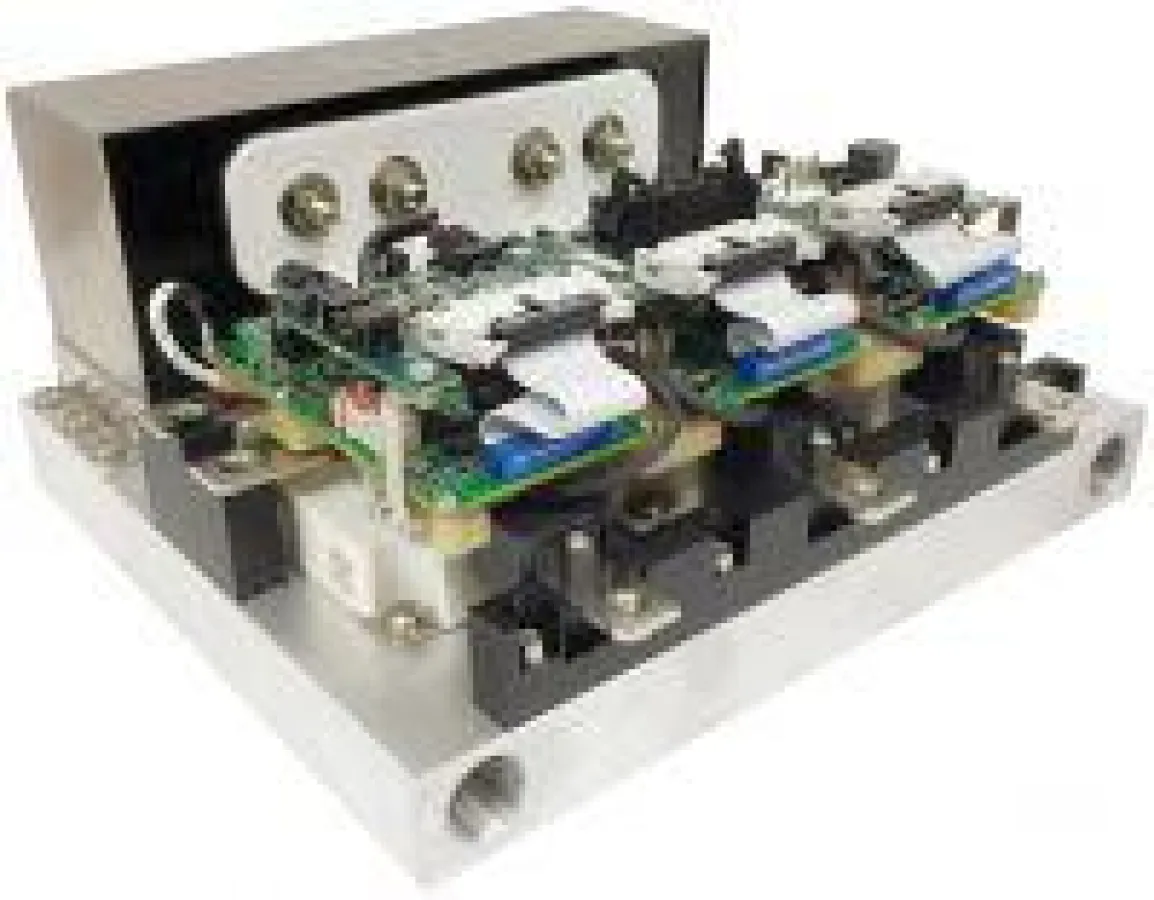 150 kVA - 16kW/L SiC Powerstack für Heavy-Duty Elektrofahrzeuge