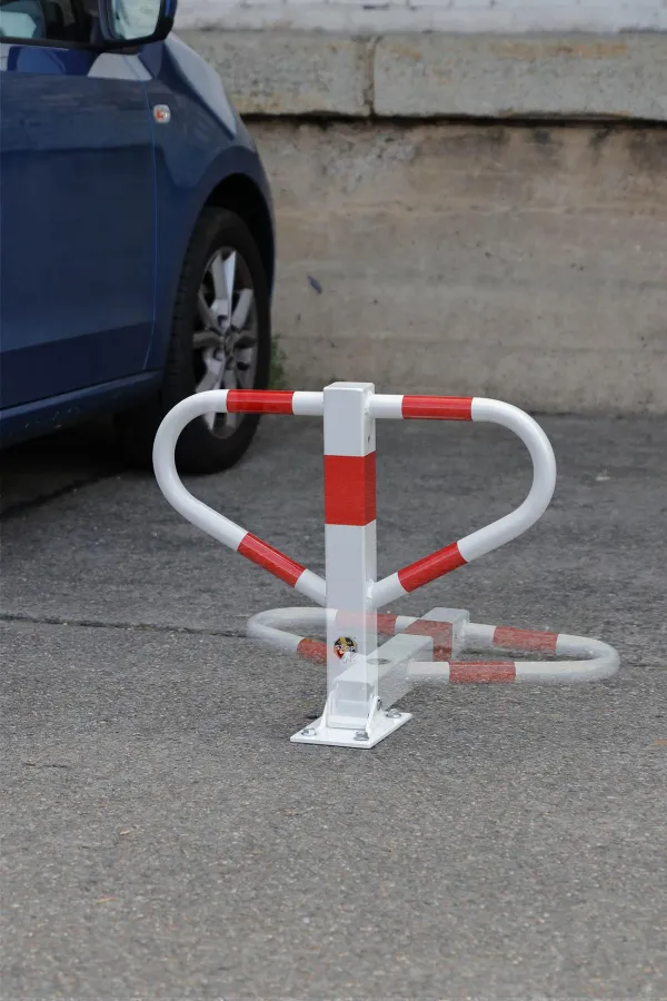 Umklappbare Stellplatzbarriere