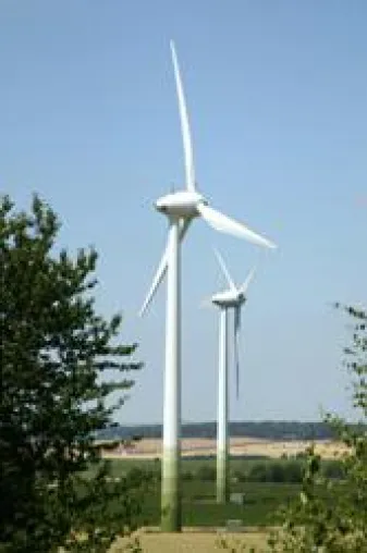 Ohne Telefonanschluss kostengünstig ins Internet? Windparküberwachung mit GPRS für entlegene Standorte Bild: Ohne Telefonanschluss kostengünstig ins Internet? Windparküberwachung mit GPRS für entlegene Standorte