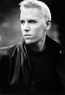 Markus Winter präsentiert TRAUMWANDLER auf der Hörspielmesse "Die Hörspiel '09" in Hamburg Bild: Markus Winter präsentiert TRAUMWANDLER auf der Hörspielmesse "Die Hörspiel '09" in Hamburg