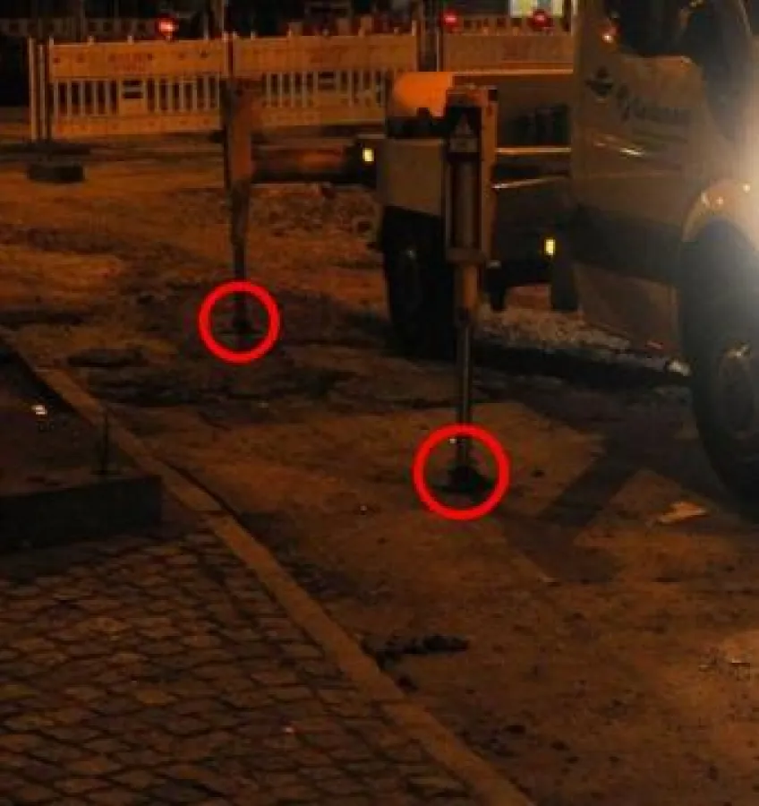 Ein Negativbeispiel der Arbeitsbühnen-Bedienung. Quelle: vertikal.net