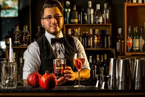 Bild: PUSSANGA KIR ROYAL – DIE Cocktail-Inspiration für Silvester