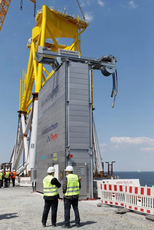 Landstromanlage im Seehafen Cuxhaven