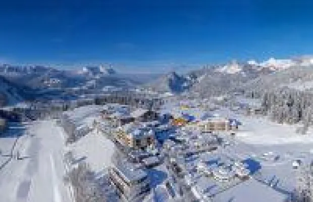 Bild: Bewegen, Erleben, Teilen -  Ein Winter für die besten Facebook-Posts