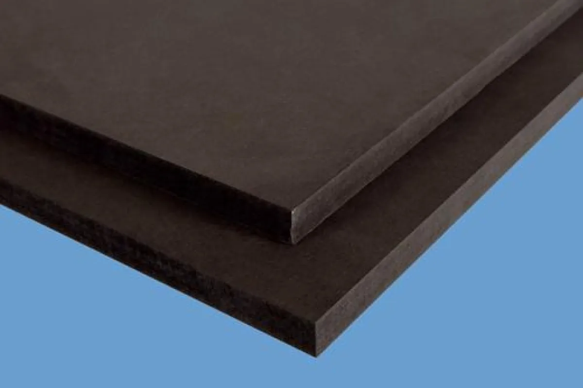 Topan MDF black FR vereint hohe Brandschutzanforderungen und anspruchsvolles Design