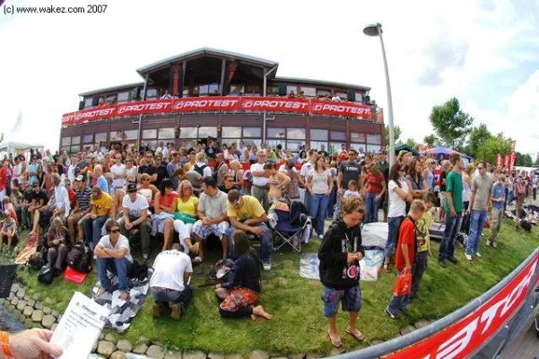 Bild: Medaillenregen für Deutsche Wakeboarder bei der Europameisterschaft