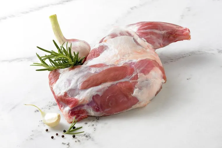 Bild: Hoch-Zeit für das Osterlamm - Was Sie schon immer über Lammfleisch wissen wollten