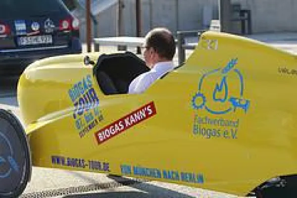 Bundesweite Biogas-Energie-Tour - Tourmobil erreicht die Klimaschutzregion Hannover Bild: Bundesweite Biogas-Energie-Tour - Tourmobil erreicht die Klimaschutzregion Hannover